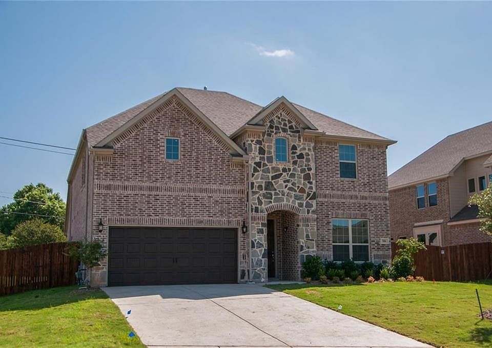 1st image of 506 Pine Island Cir
