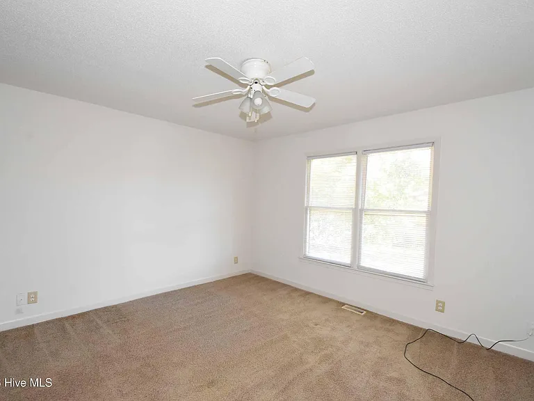 1829 Quail Ridge Rd #K — Photo 16