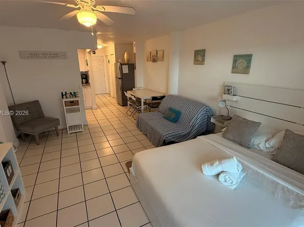 7904 West Dr, North Bay Village, FL