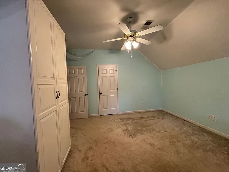 109 Lexington Pass — Photo 32