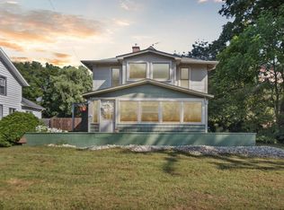 265 E Livingston Rd, Highland, MI 48356