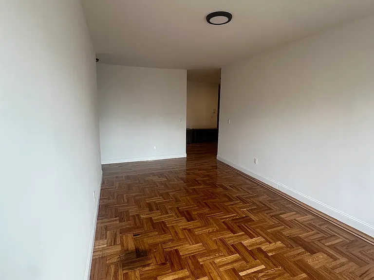 3510 Bainbridge Ave #44C — Photo 8