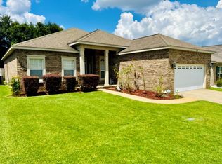 114 Bluffton Rd, Dothan, AL 36301