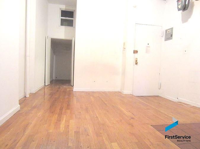 1st image of 211 E 5th St APT 4