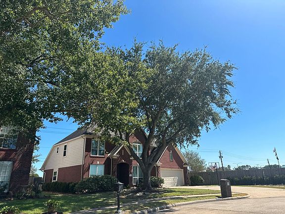 2nd image of 1913 Wynchase Dr