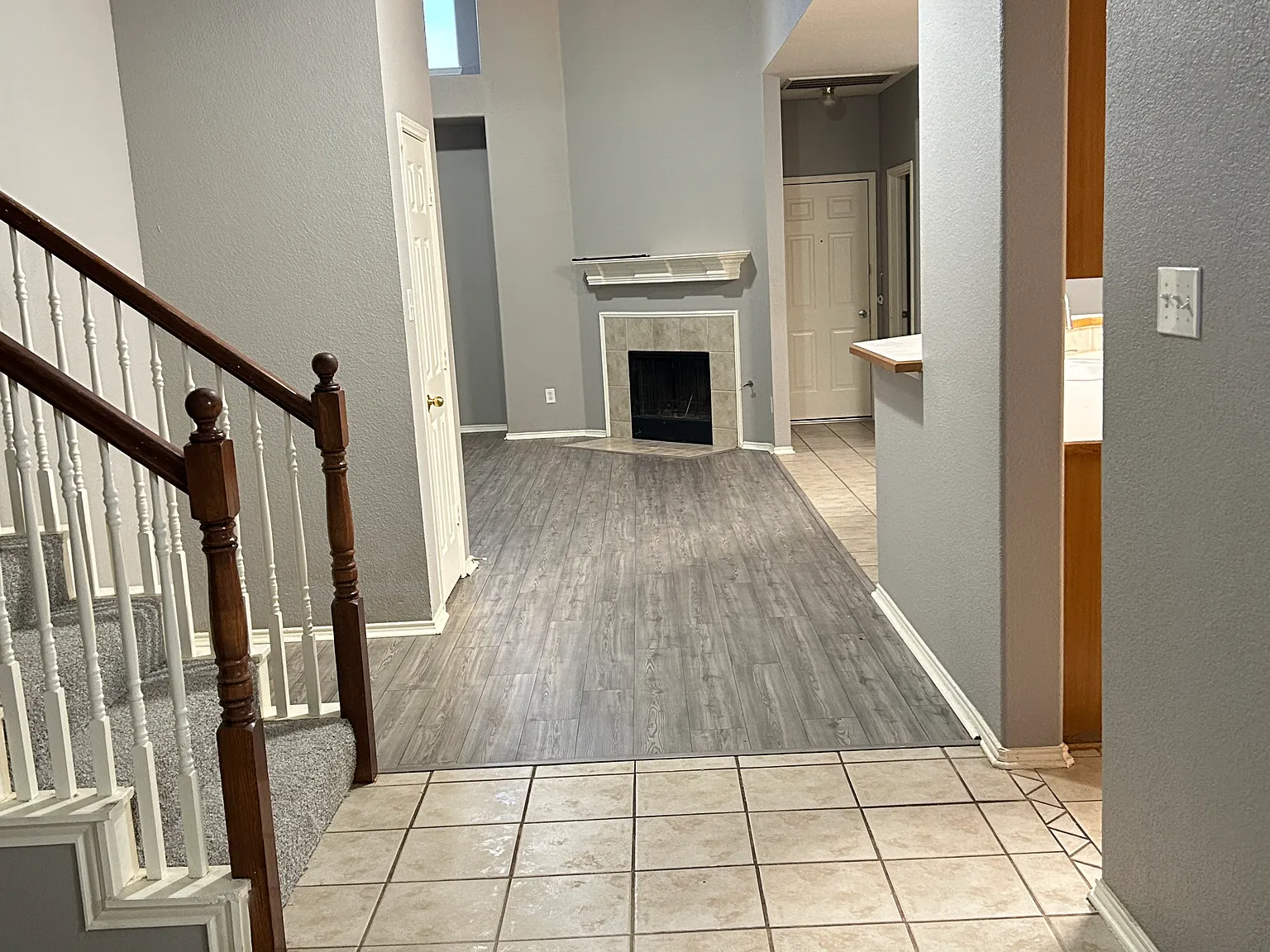 4 bed, 2.5 bath, 2750 sqft, $3,250 — Photo 3