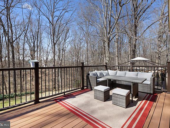 3rd image of 2921 Cedarwood Ln
