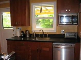 4330 32nd Ave W, Seattle, WA 98199