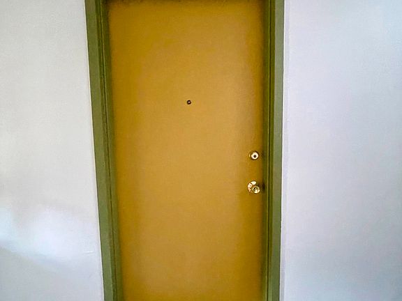 4th image of 228 N Goodman St APT 16