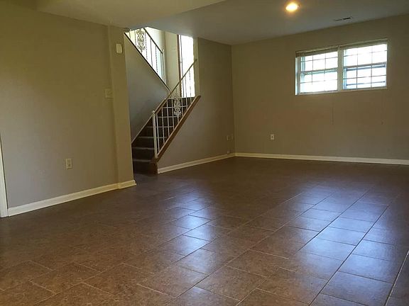 5th image of 7428 Liberty Ct