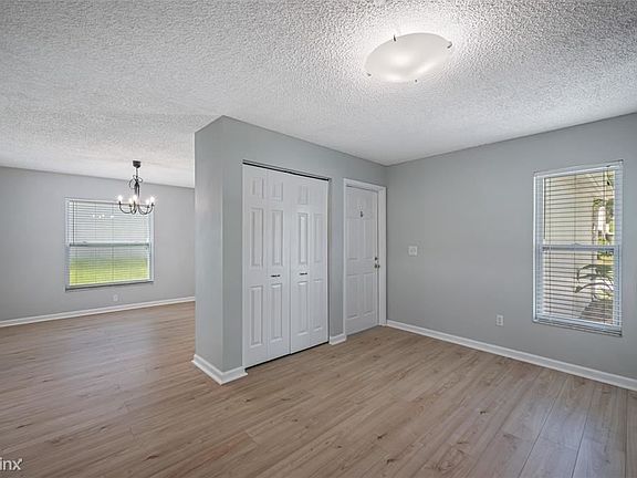 5th image of 2868R Wesleyan Dr