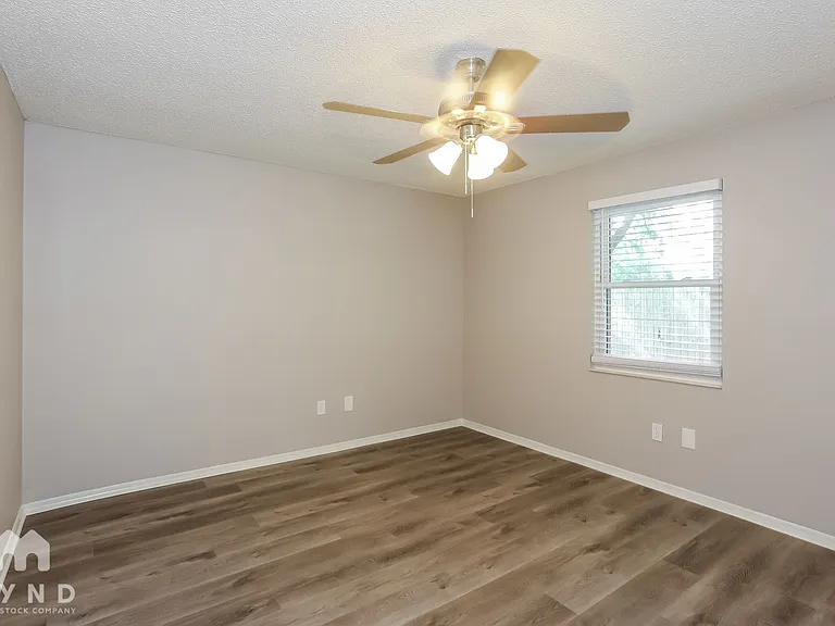 1669 Mary Beth Dr — Photo 10