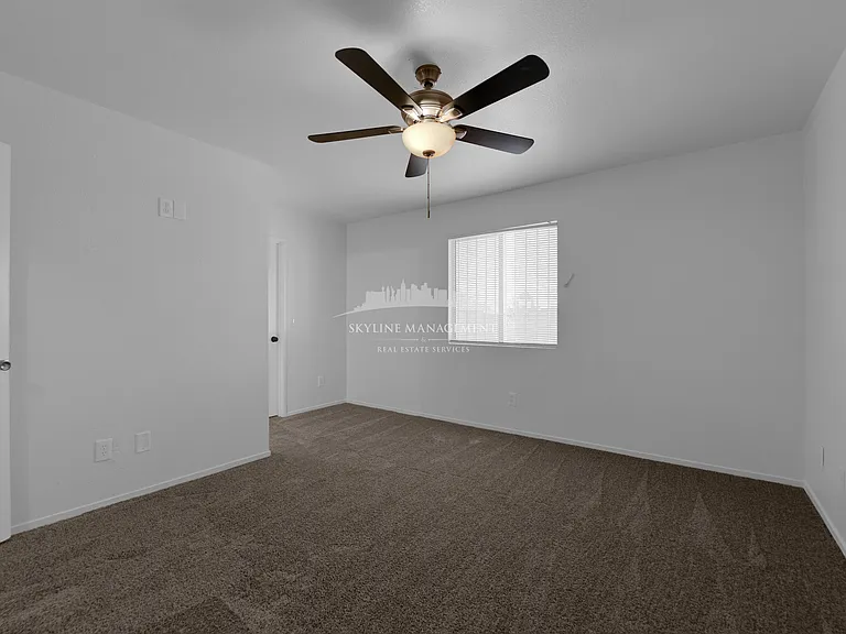 833 Camden Yard Ct — Photo 48
