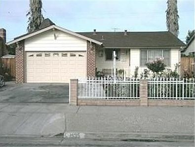1st image of 1535 Chabot Way