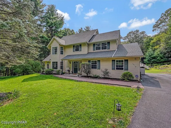 1510 Olympic Way, Effort, PA 18330