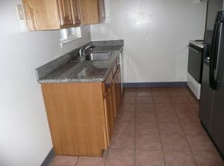 818 Reinert Rd #1, Mountain View, CA 94043