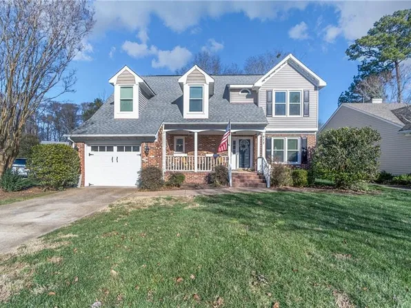 417 Dahoon Ct, Chesapeake, VA 23320