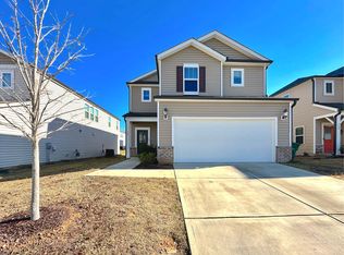 124 Wilbur Lake Dr, Fuquay Varina, NC 27526