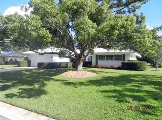 3519 Brookline Dr, Sarasota, FL 34239