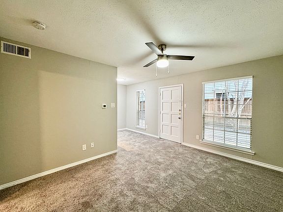 5th image of 4319 McKinney Ave #103