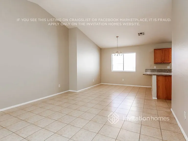 23949 W Antelope Trl — Photo 3