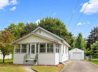 2222 Royce Ave, Kalamazoo, MI 49001