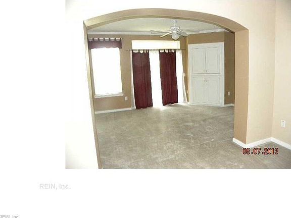 4th image of 700 River Rock Way Ste 109