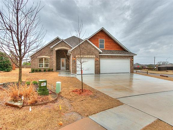 2nd image of 1149 Siena Springs Dr
