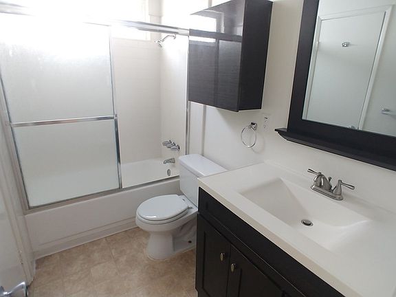 4th image of 433 Monterey Blvd #120