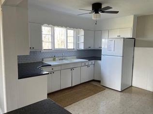 21 S Main St, East Windsor, CT 06088