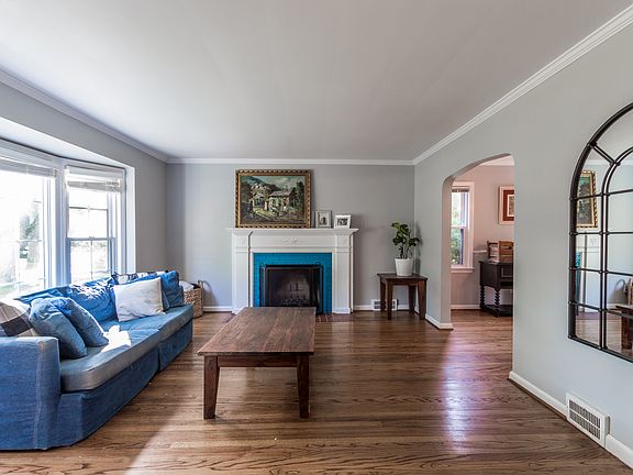 2nd image of 2229 Woodland Ave