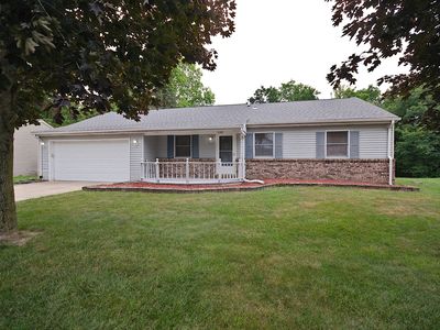 520 Sunshine Dr, Valparaiso, IN, 46385