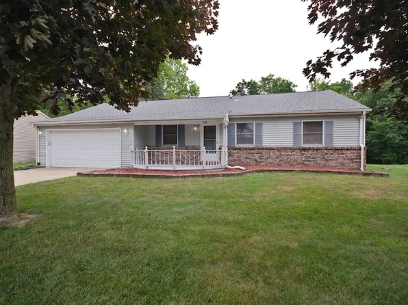 520 Sunshine Dr, Valparaiso, IN 46385