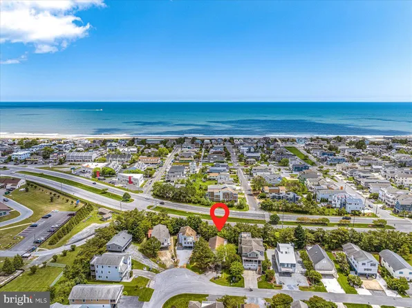 333 Sandpiper Dr, Bethany Beach, DE 19930