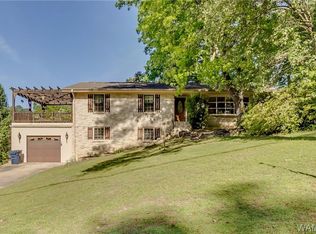 5110 Northwood Lake Dr E, Northport, AL 35473