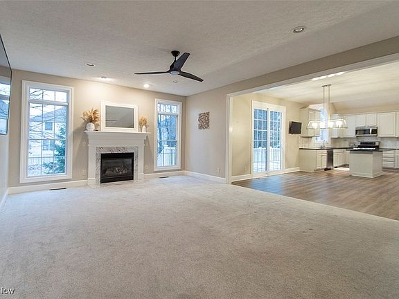 4th image of 4467 Briarwood Dr
