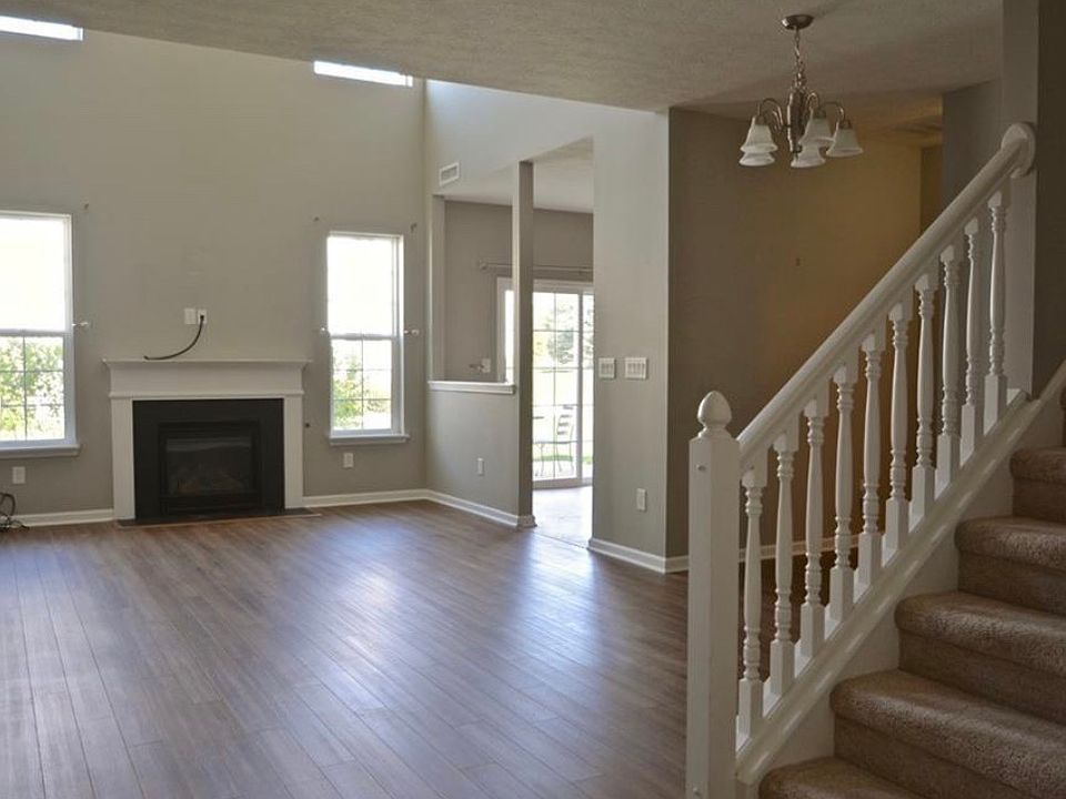 1st image of 9772 Blue Violet Dr