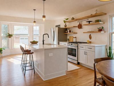 6426 Regency Ln, Louisville, KY, 40207