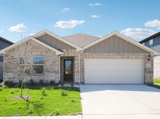 10649 Tuccenen Dr, Fort Worth, TX 76179