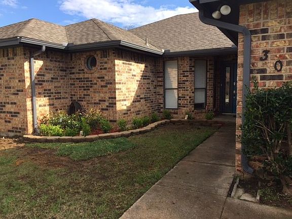 3rd image of 306 Hilltop Dr