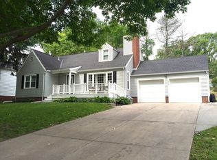 1812 N 58th St, Omaha, NE 68104