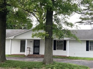 116 S Duchesne Dr, Saint Charles, MO 63301