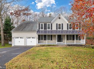 5 Baldwin Dr, Fredericksburg, VA 22406