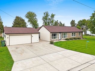 5286 Kunesh Rd, Green Bay, WI 54313