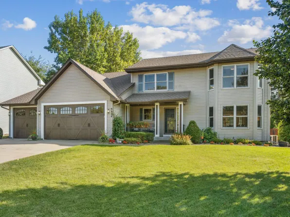 9924 172nd St W, Lakeville, MN 55044
