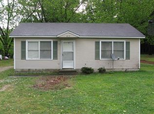 613 S Pine St, Spring Hope, NC 27882