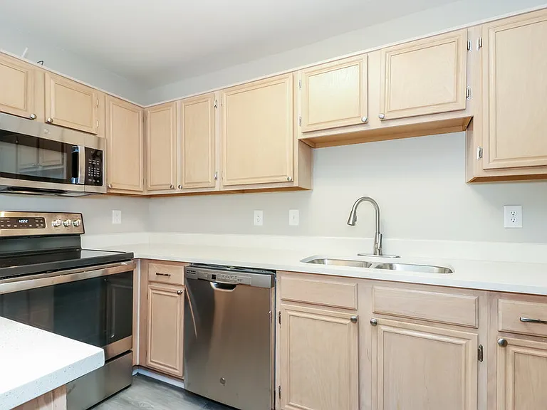 616 Alabaster Pl — Photo 7