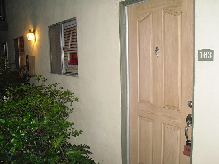 830 W Lincoln Ave #163 — Photo 25