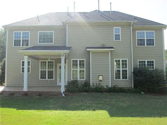 4th image of 63 Beaconsfield Dr