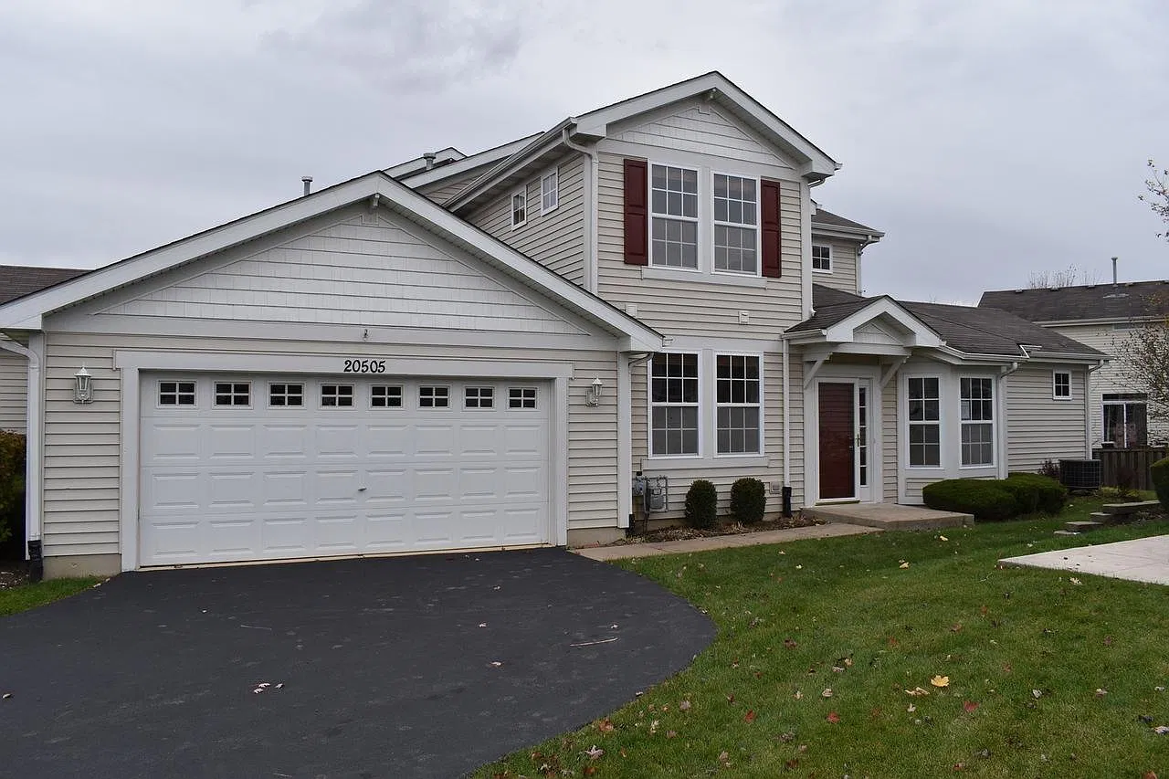 3 bed, 1760 sqft, $2,795 — Photo 1